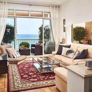 Apartment Sunlight - 