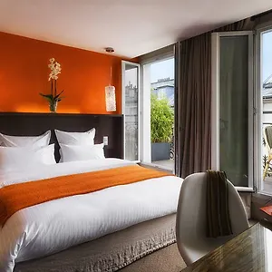 B Montmartre 4*, Paris França